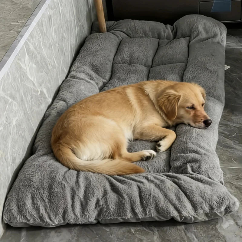 Extra Large Plush Dog Bed Sofa, Thickened Soft Polyester Pet Mat & Crate Mat for Small Medium Large Dogs