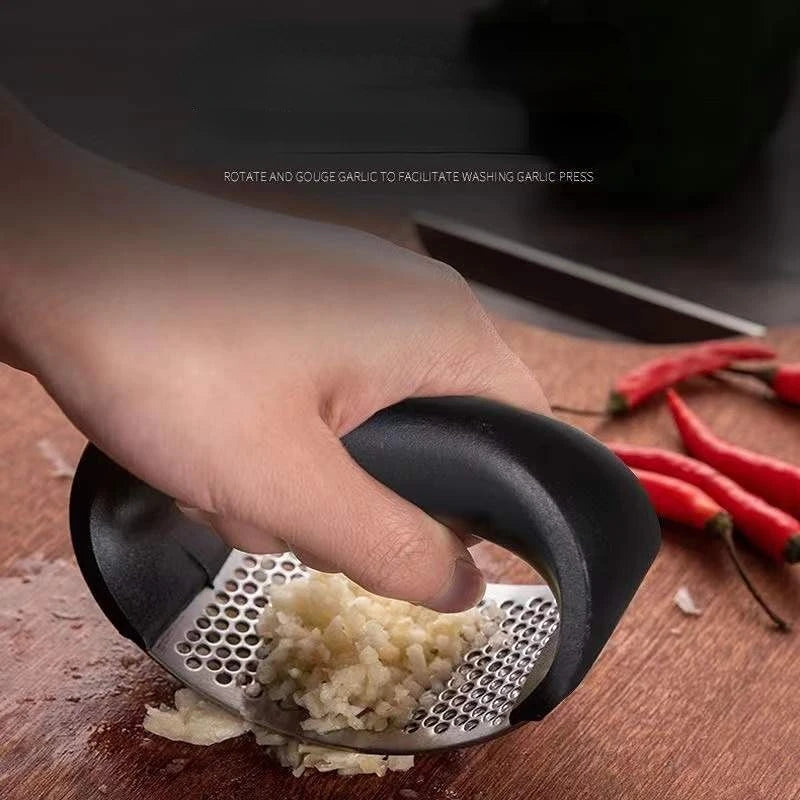 Stainless Steel Garlic Press Crusher - Manual Garlic Mincer and Chopping Tool for Fruit and Vegetables